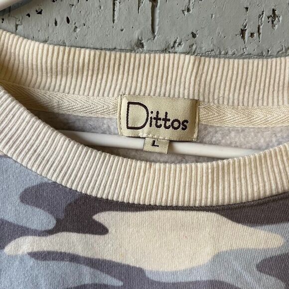 Dittos Sweatshirt Womens Soft Comfy Large Blue Beige Camo Pullover Camouflage - Picture 4 of 10